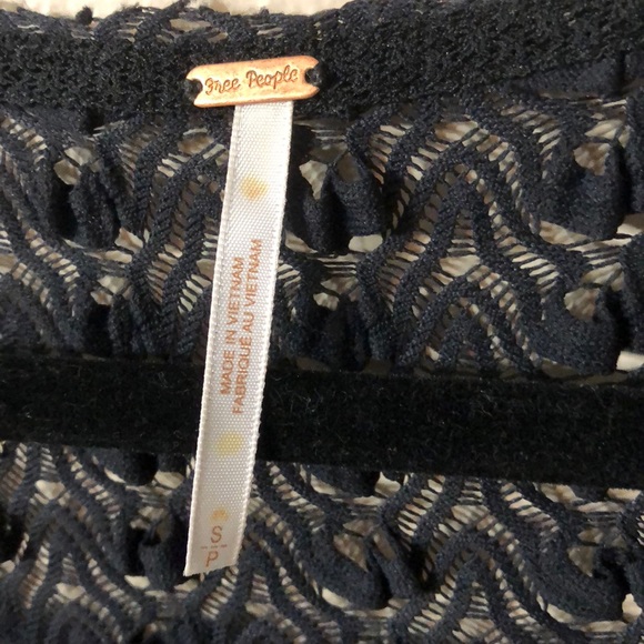 FREE PEOPLE Black Oversized Knit & Mesh Top - Picture 3 of 7